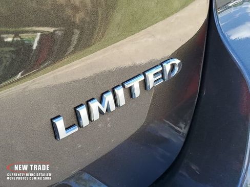 Used 2020 Jeep Grand Cherokee Limited AWD/4WD image 6