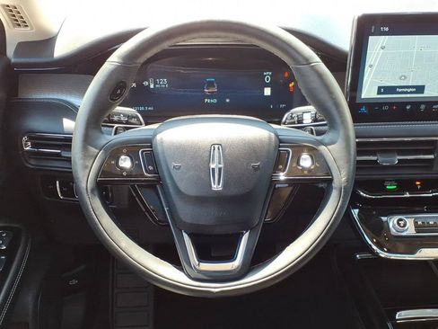 Used 2024 Lincoln Corsair Reserve w/ Equipment Group 201A AWD/4WD image 12