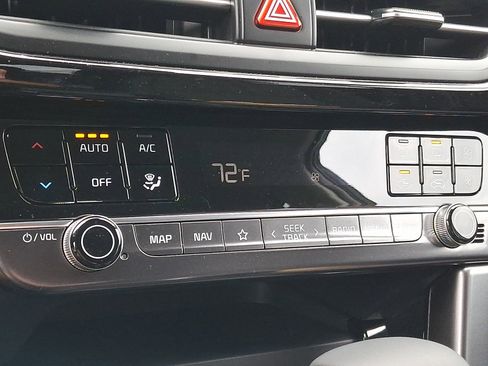 New 2026 Kia Seltos S AWD/4WD image 8