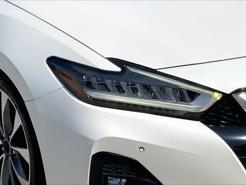 Used 2019 Nissan Maxima Platinum FWD image 25