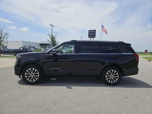 Used 2025 Ford Expedition Max Platinum AWD/4WD image 4
