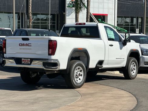 New 2025 GMC Sierra 2500 Pro w/ Convenience Package image 4