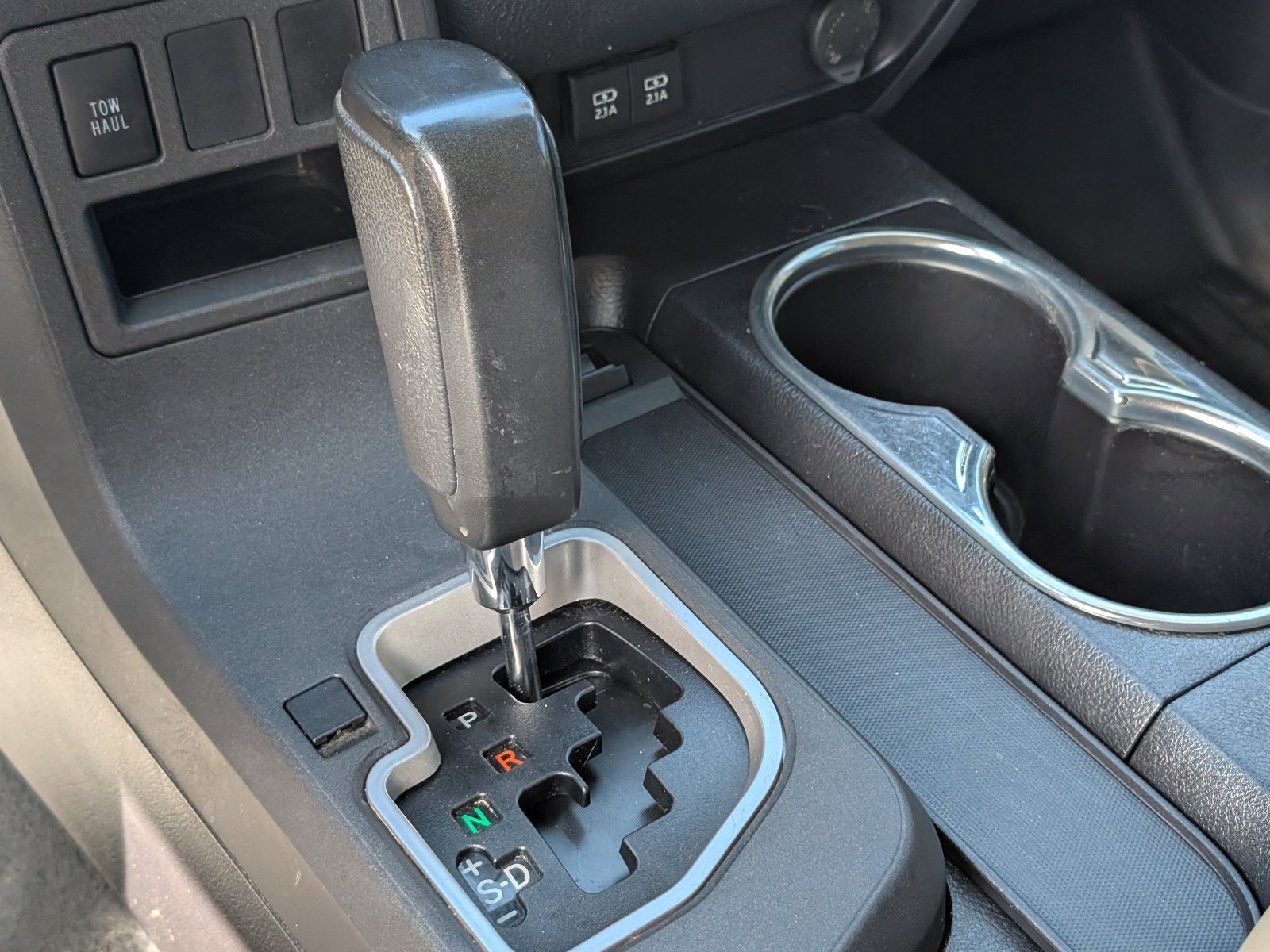 Used 2020 Toyota Sequoia Limited w/ Safety & Convenience Package RWD image 25