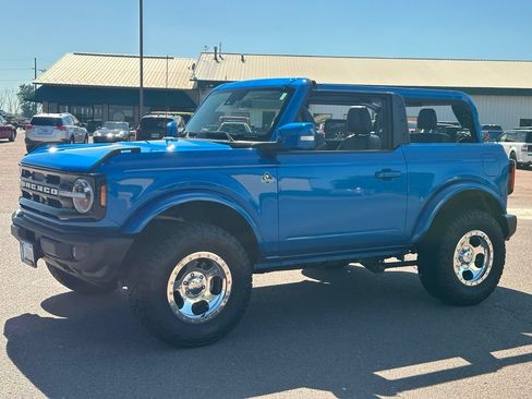 Used 2023 Ford Bronco Outer Banks AWD/4WD image 4