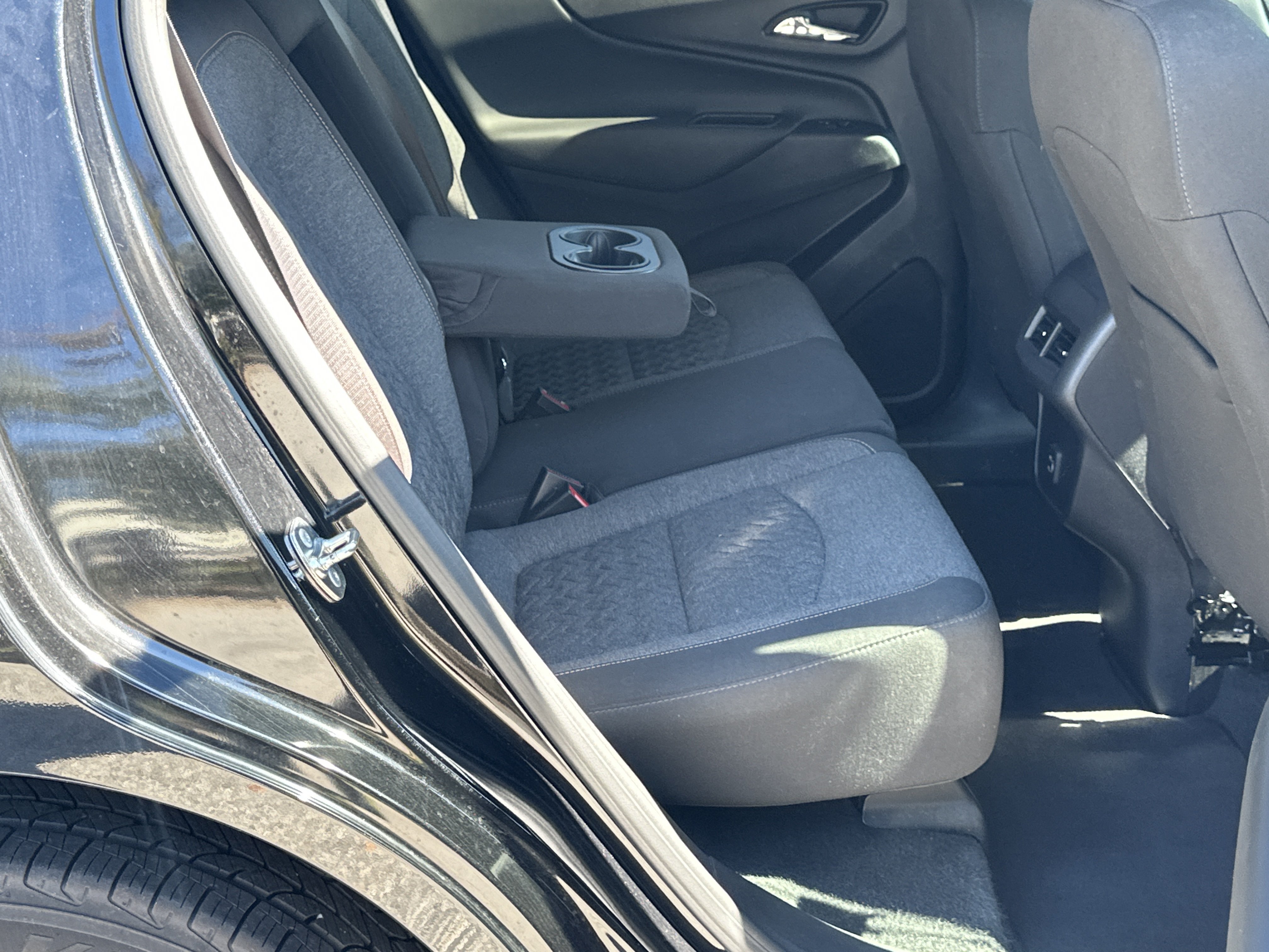Used 2024 Chevrolet Equinox LT AWD/4WD image 15