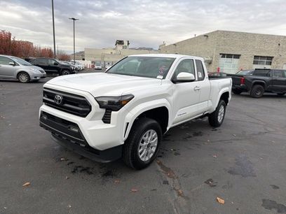 New 2026 Toyota Tacoma SR5