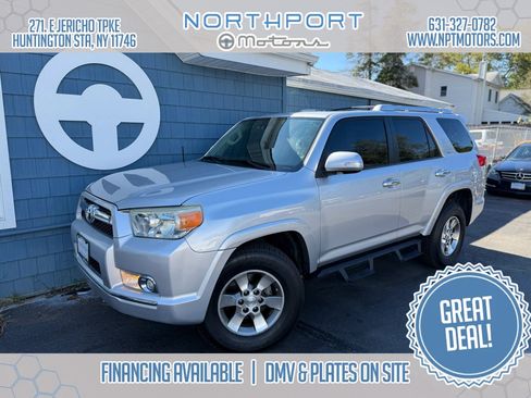 Used 2012 Toyota 4Runner SR5 image 1