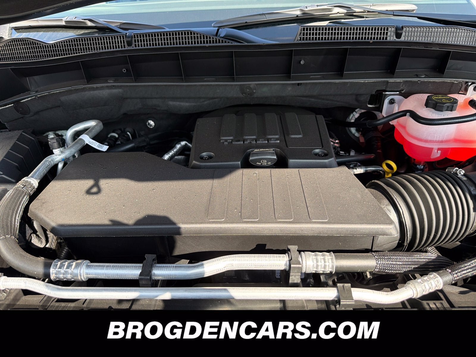 New 2026 GMC Sierra 1500 SLE AWD/4WD image 10