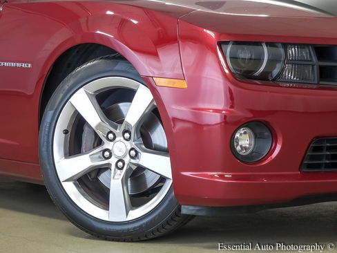 Used 2010 Chevrolet Camaro SS w/ RS Package RWD image 4