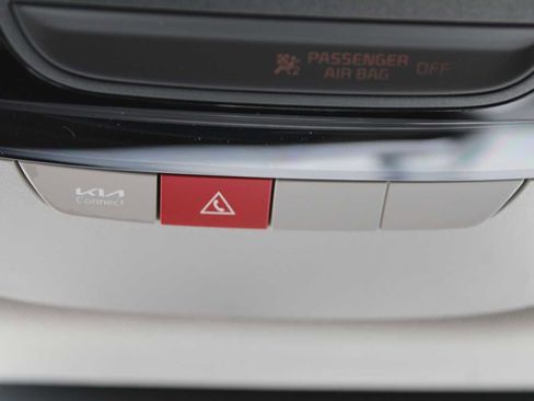 New 2026 Kia Sportage EX image 50