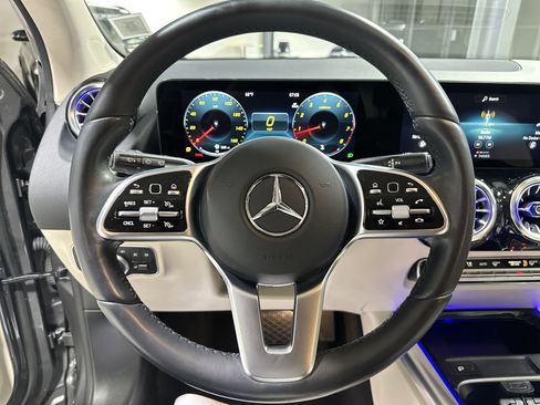 Certified 2023 Mercedes-Benz GLA 250 4MATIC image 22