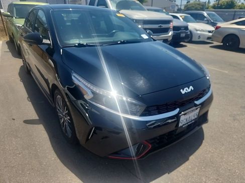 Used 2023 Kia Forte GT-Line w/ GT-Line Technology Package FWD image 1