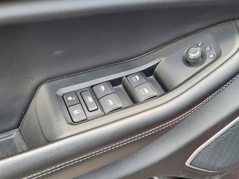 Used 2021 Jeep Grand Cherokee L Limited image 17