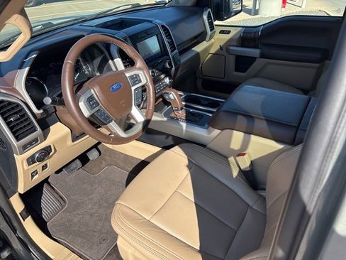 Used 2019 Ford F150 Lariat w/ Equipment Group 502A Luxury image 13