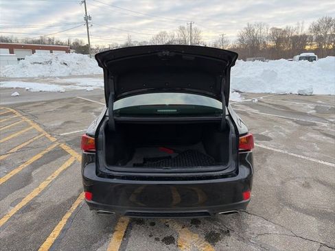 Used 2018 Lexus IS 300 F Sport image 13