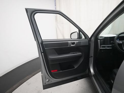 Used 2025 Hyundai Santa Fe SEL AWD/4WD image 28