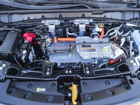 New 2026 Nissan Leaf image 13