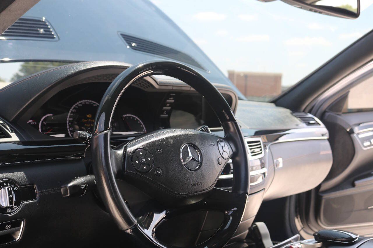 Used 2011 Mercedes-Benz S 63 AMG image 5
