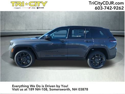 New 2025 Jeep Grand Cherokee Limited image 2
