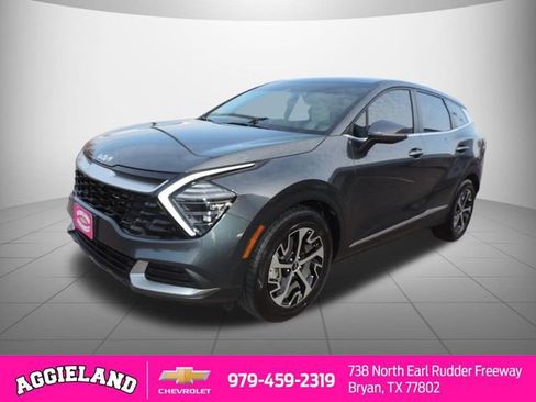 Used 2024 Kia Sportage EX image 8