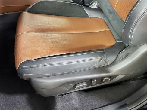 Used 2025 Subaru Forester Touring AWD/4WD image 23