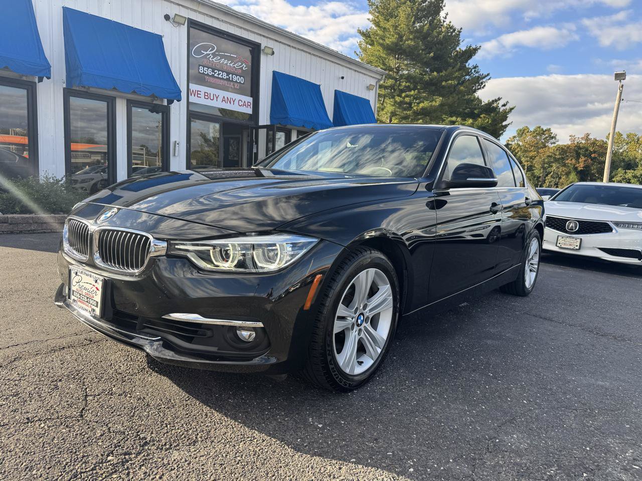 Used 2017 BMW 330i xDrive Sedan AWD/4WD image 1