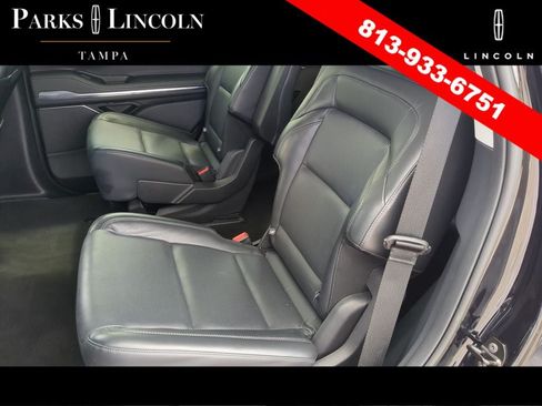 Certified 2025 Lincoln Navigator Reserve AWD/4WD image 14