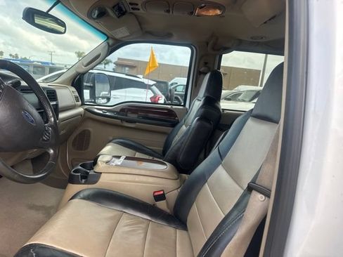Used 2005 Ford Excursion Eddie Bauer RWD image 8