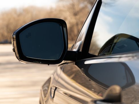 Used 2021 Land Rover Discovery Sport SE image 12