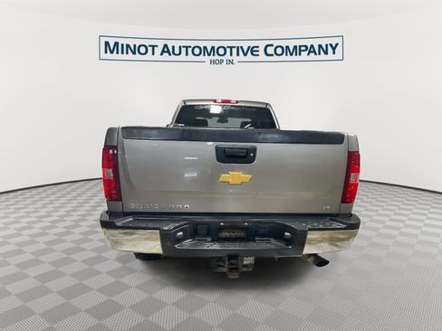 Used 2012 Chevrolet Silverado 2500 LT w/ Interior Plus Package AWD/4WD image 7