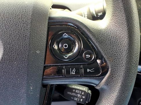 Used 2021 Toyota Prius L Eco image 23