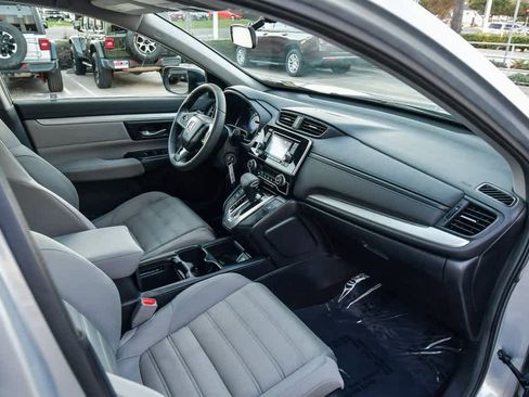 Used 2018 Honda CR-V LX image 15
