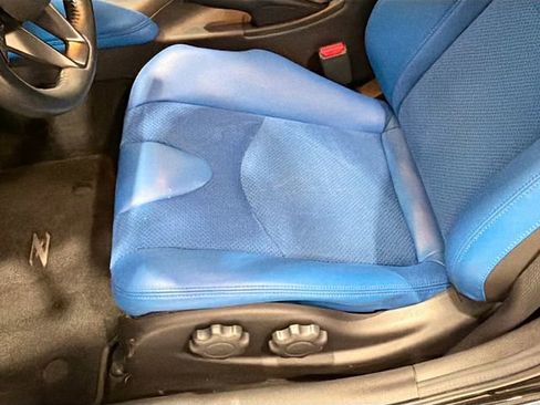 Used 2024 Nissan Z Performance w/ Floor Mat Package image 20