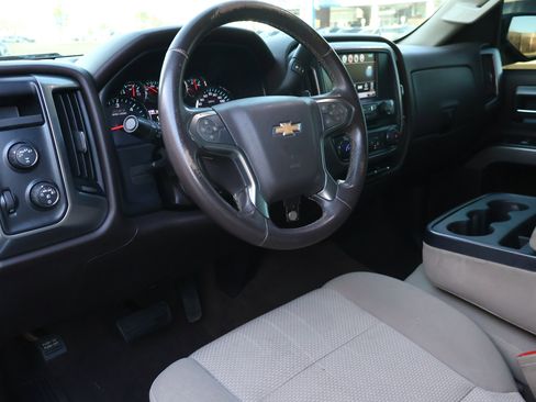 Used 2018 Chevrolet Silverado 1500 LT w/ Texas Edition image 2