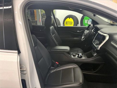 Used 2023 GMC Acadia SLT image 11