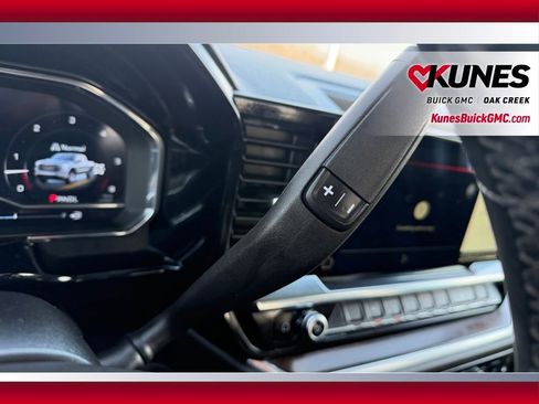 Used 2024 GMC Sierra 1500 SLT AWD/4WD image 17