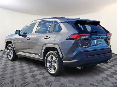 Used 2023 Toyota RAV4 XLE image 5