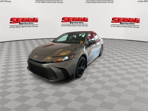 New 2026 Toyota Camry SE image 4