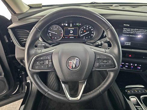 Used 2023 Buick Envision Avenir image 22