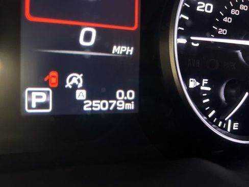 Used 2022 Subaru Outback Premium image 34