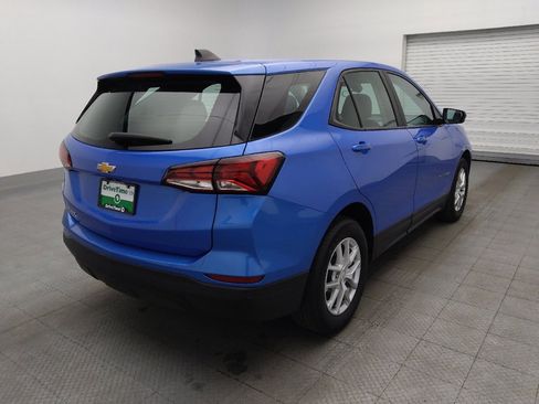 Used 2024 Chevrolet Equinox LS w/ Driver Confidence II Package FWD image 9