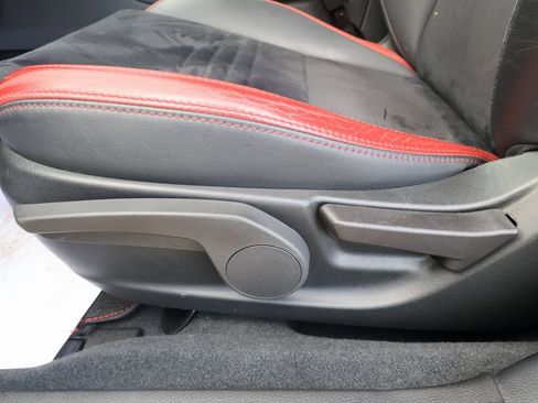 Used 2019 Subaru WRX STI image 12