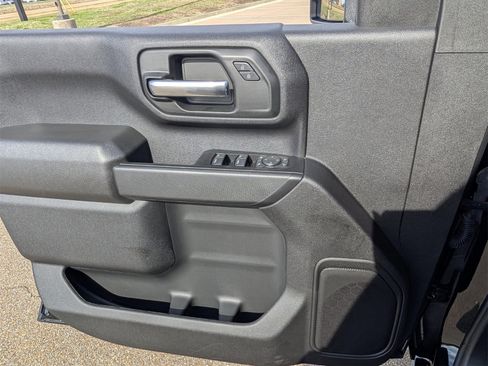 New 2026 Chevrolet Silverado 2500 Custom w/ Custom Value Package image 16