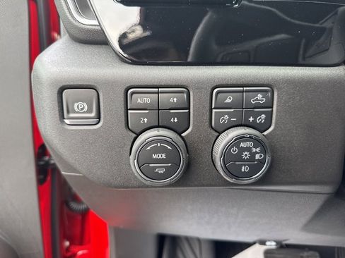 Certified 2025 Chevrolet Silverado 2500 LT w/ Trail Boss Package image 18