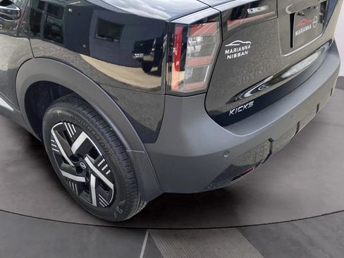 New 2026 Nissan Kicks SV w/ Charging Package image 2