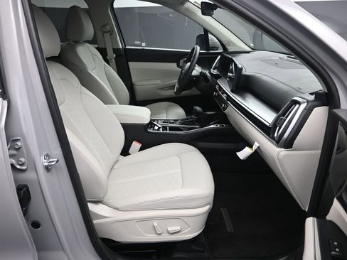 New 2025 Kia Sorento EX w/ Panoramic Sunroof Package AWD/4WD image 43