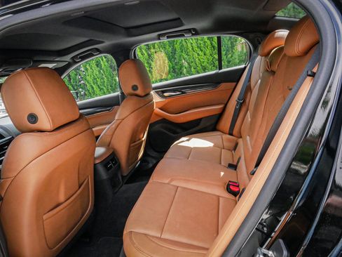 Used 2023 Cadillac CT5 Sport w/ Platinum Package RWD image 8