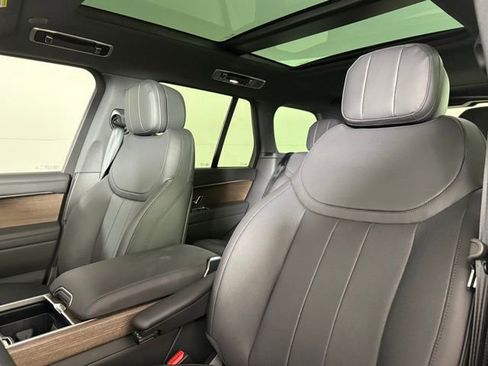 New 2026 Land Rover Range Rover SE AWD/4WD image 15
