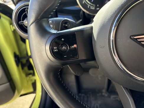 Used 2023 MINI Cooper S image 19