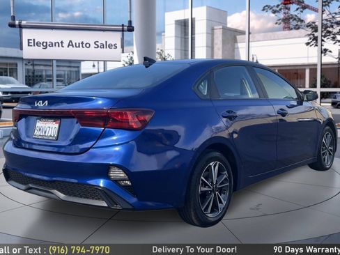 Used 2024 Kia Forte LXS FWD image 5